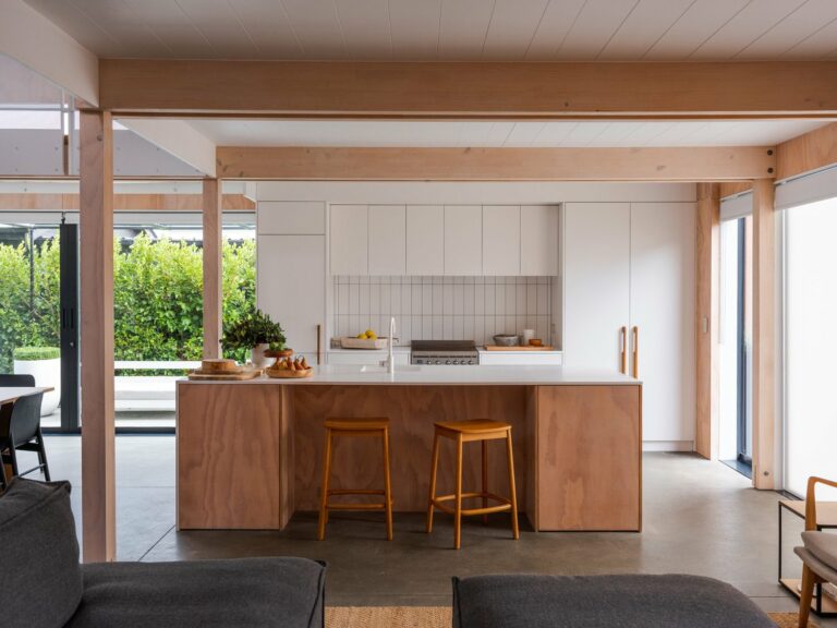 Modhouse, Nikki McNamara, Hawke’s Bay